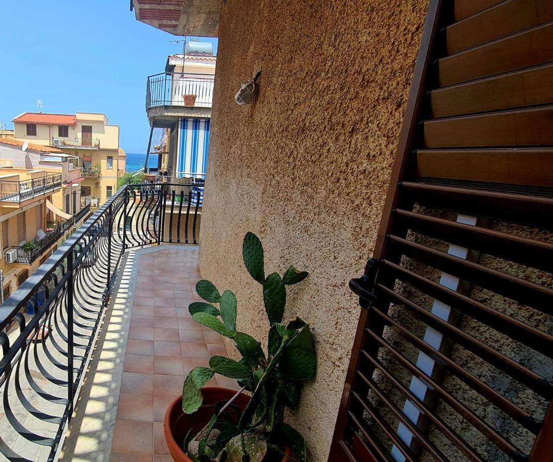 A Casa Di Sasy Apartment Palermo Exterior foto